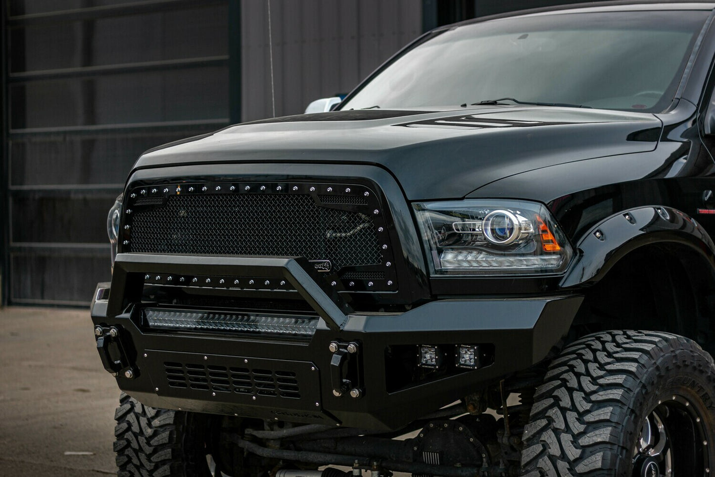 PRERUNNER BUMPER RAM 2500/3500 2010-2018
