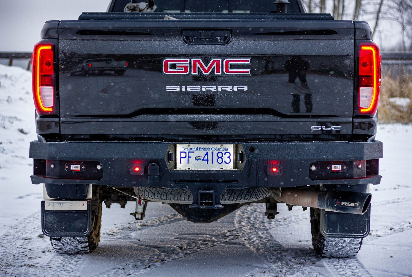 REAR BUMPER GMC SIERRA 2500/3500 HD 2020-2023