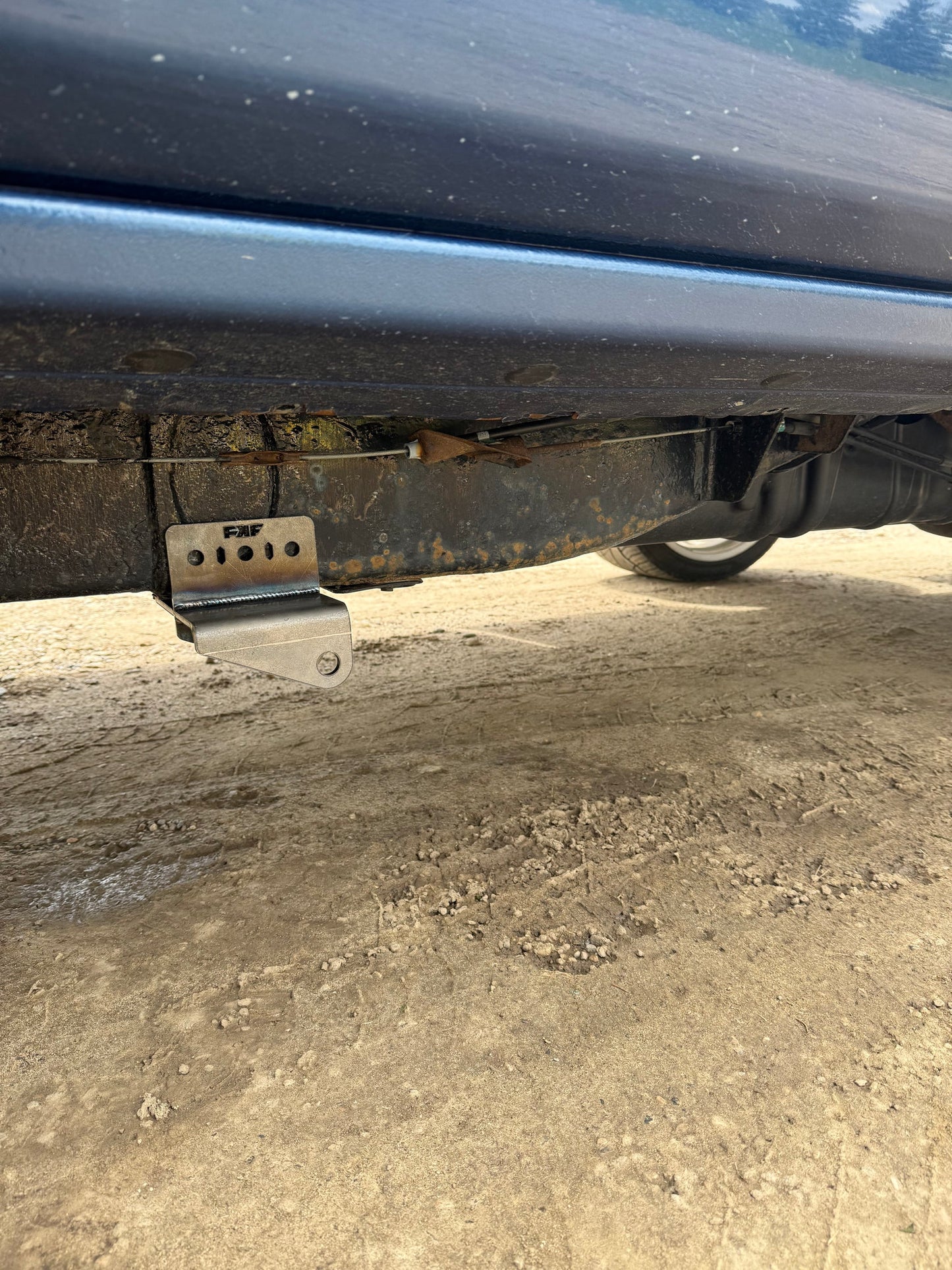 FKF 2011-2019 GM 2500/3500HD Traction Bars