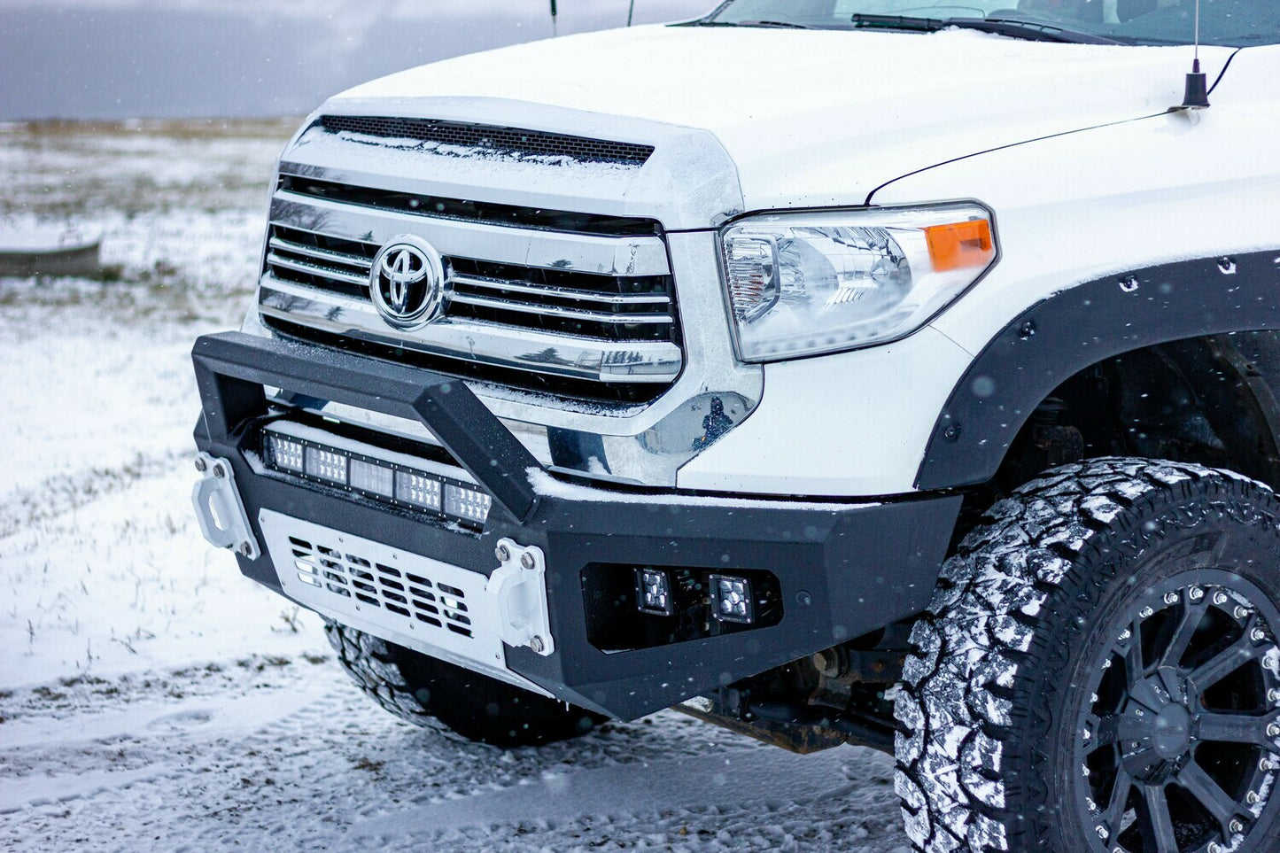 PRERUNNER BUMPER TOYOTA TUNDRA 2014-2020