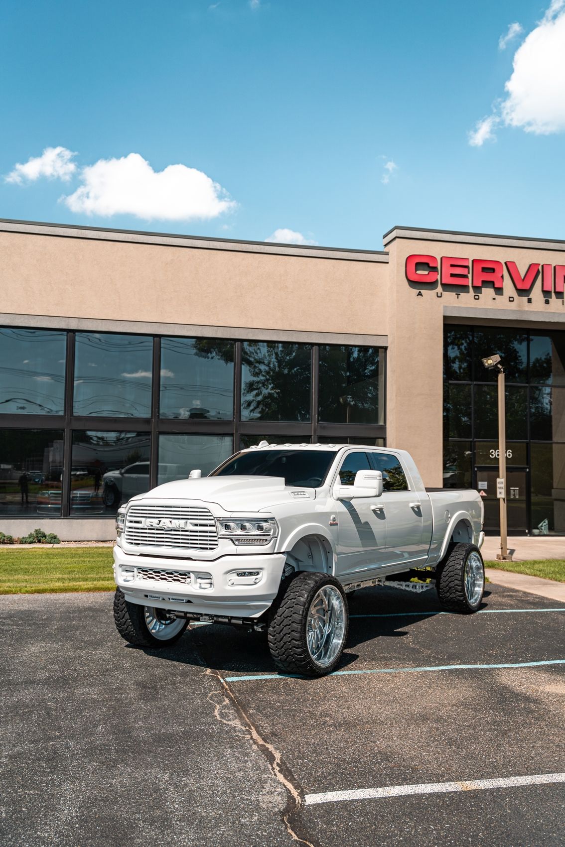 Cervini 2019-25 Ram 2500/3500 Cowl Hood