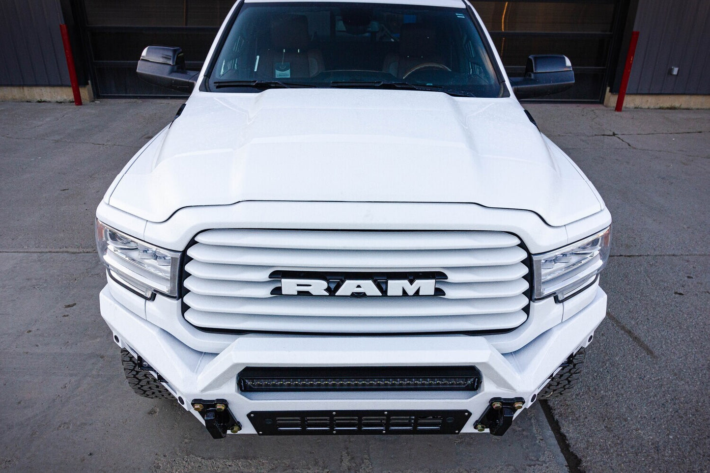 PRERUNNER BUMPER RAM 2500/3500 2019-2023