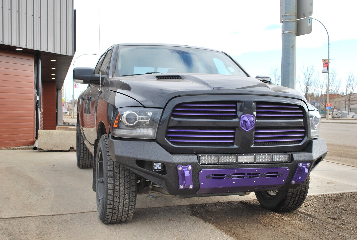 BASE BUMPER RAM 1500 2013-2018