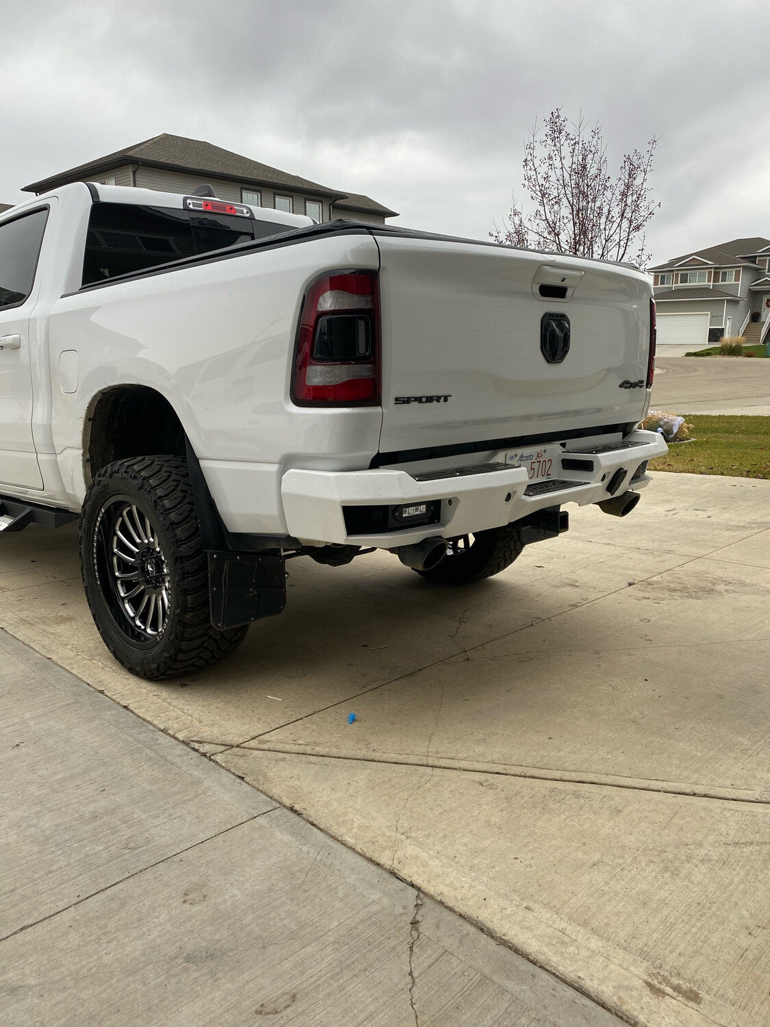 REAR BUMPER RAM 1500 2019-2023