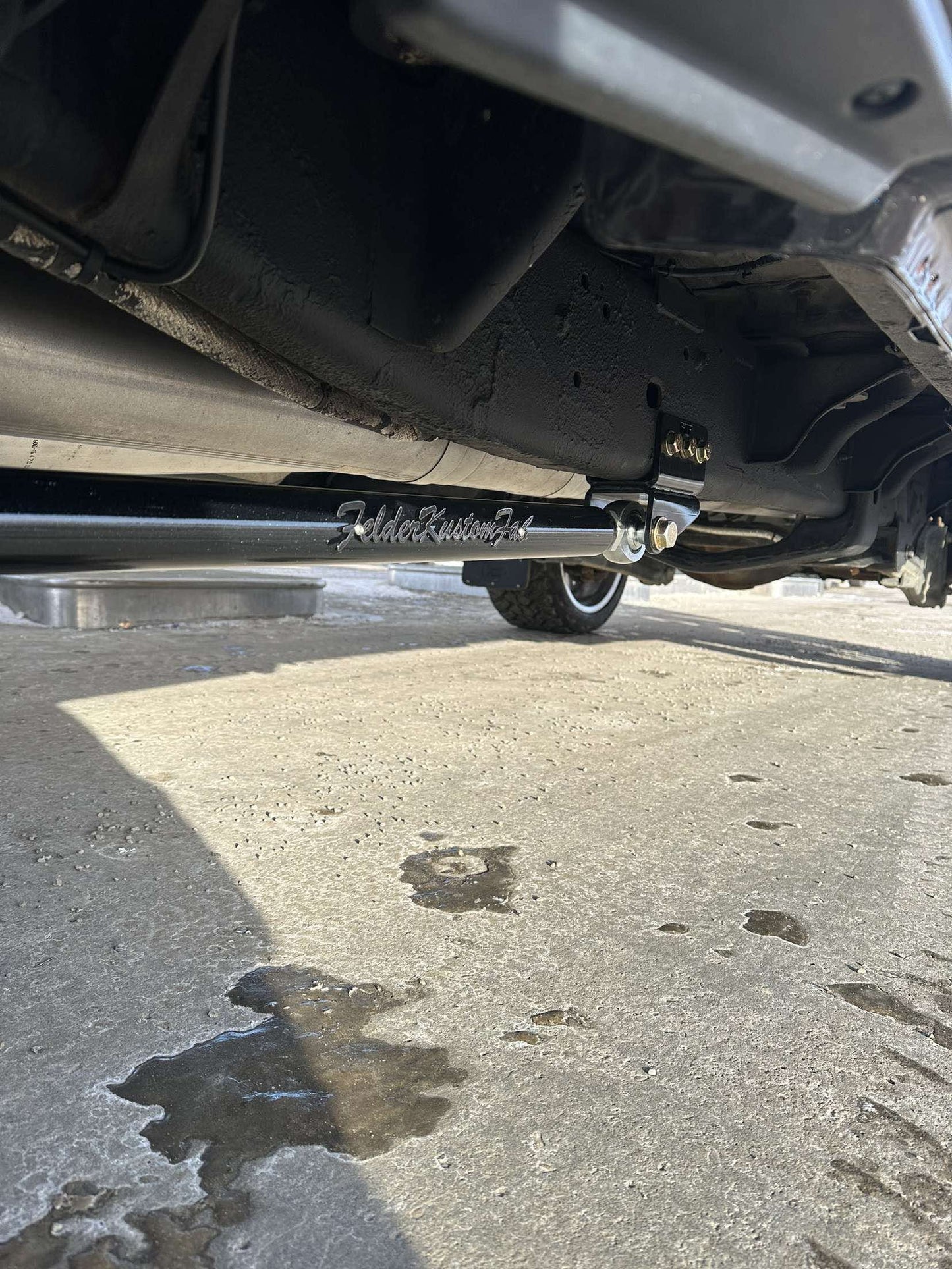 FKF 2003-2018 Dodge 2500/3500 Tube Style Traction Bars