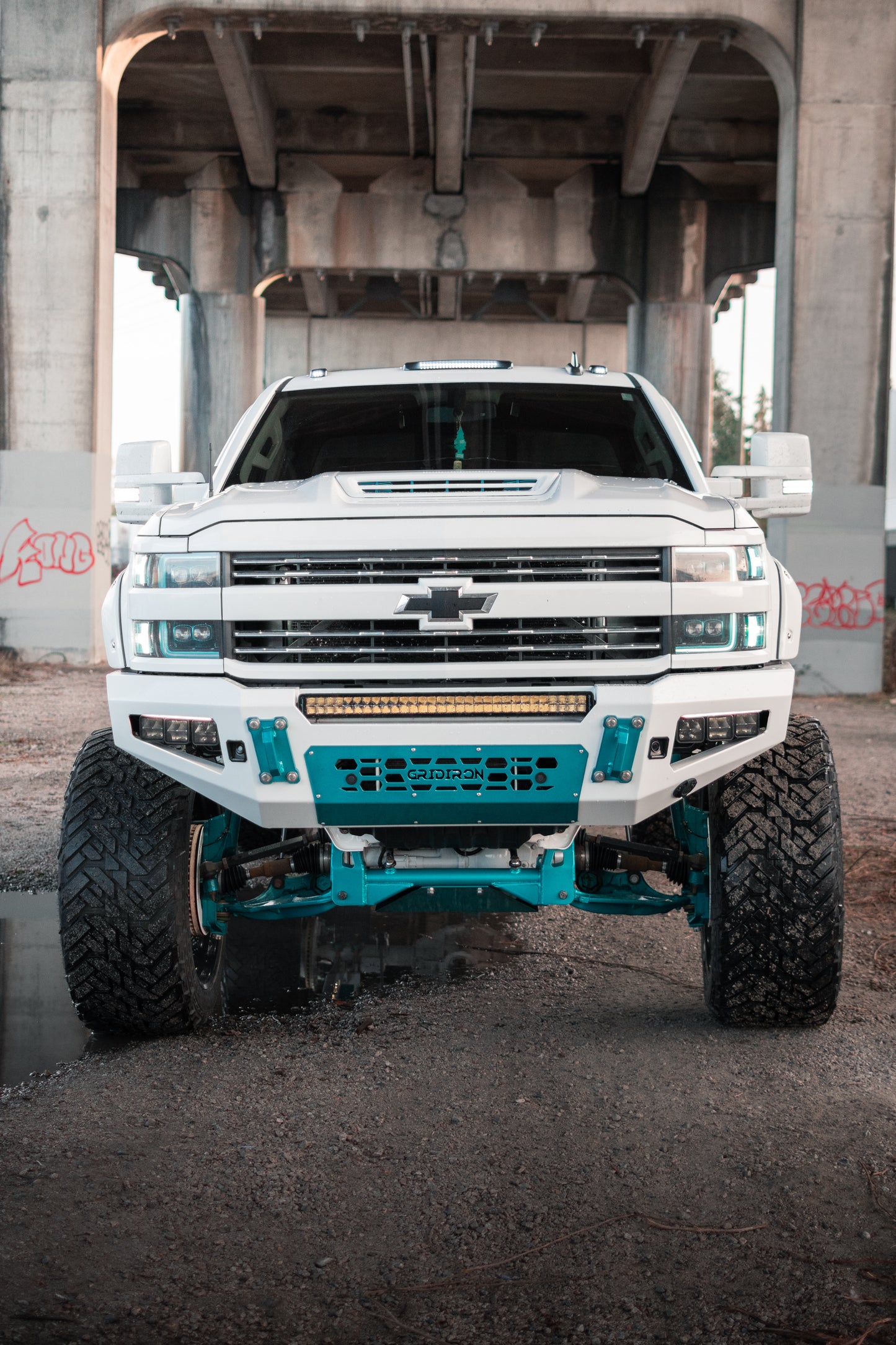 BASE BUMPER CHEVY SILVERADO 2500/3500 HD 2015-2019.5